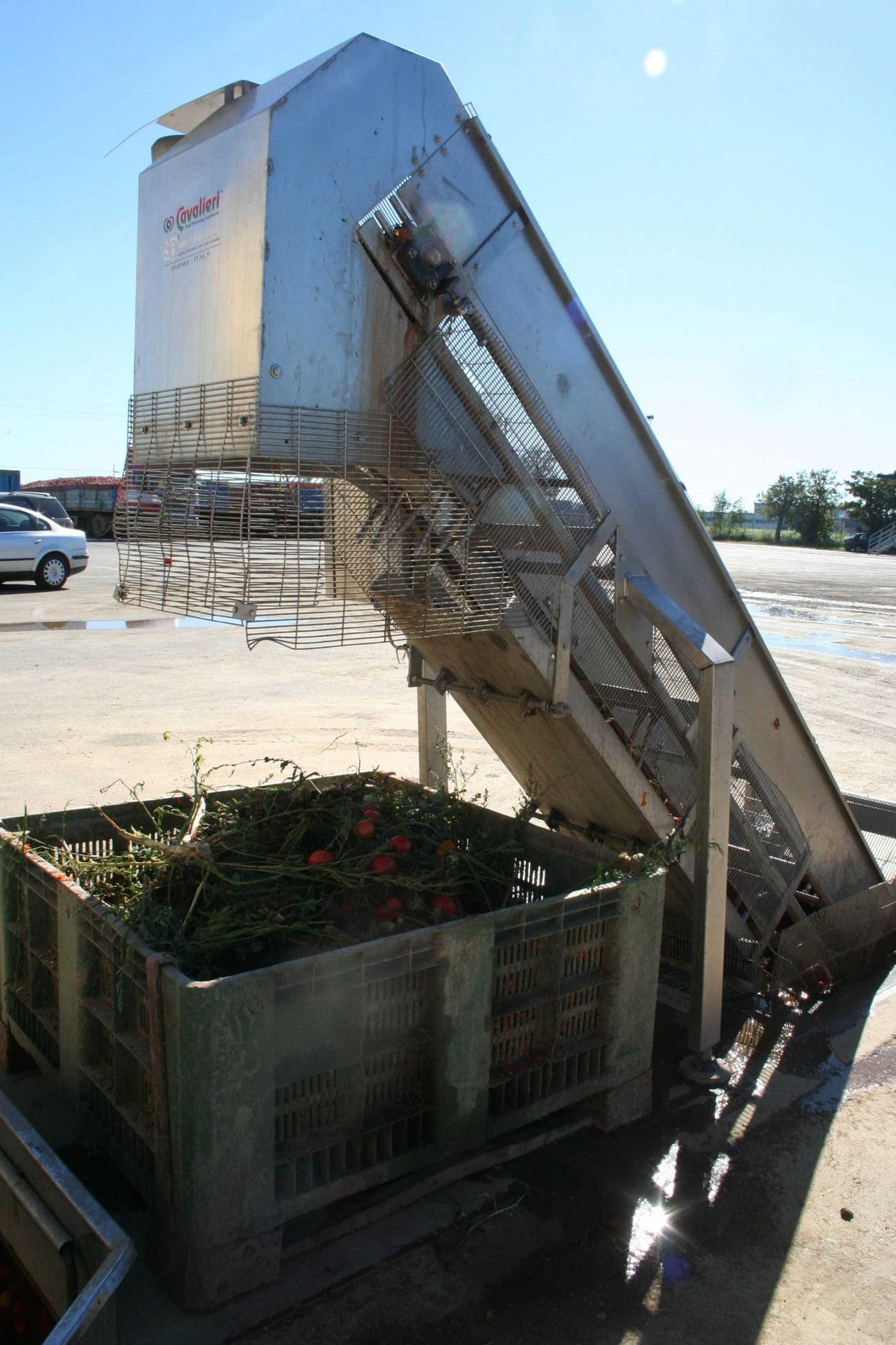 Plants weeding machine